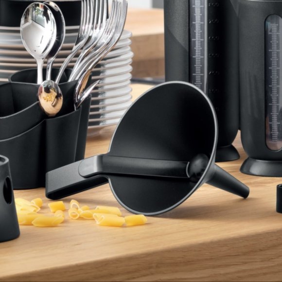 BLIM PLUS Lejek czarny / funkcjonalny / innowacyjny