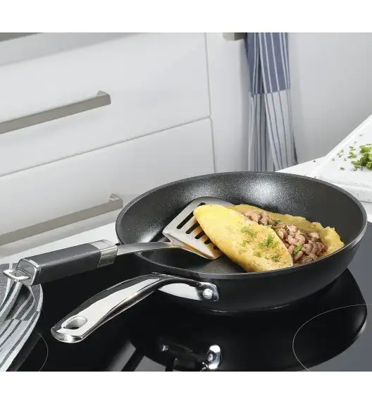 SPRING MERIDIAN INTENSE PRO Patelnia z powłoką nieprzywierającą ⌀ 28 cm x 5 cm / FreeForm