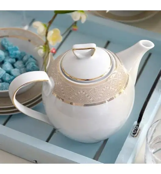 CHODZIEŻ YVONNE G620 LEA ZŁOTA Zestaw kawowy 40 el / 12 osób / porcelana