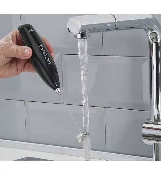 CILIO LATTEFORTE Spieniacz do mleka na stojaku 23 cm / czarny błyszczący / FreeForm