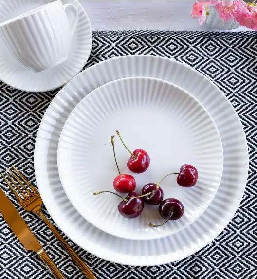 LUBIANA DAISY 18x Talerz deserowy płytki 20,5 cm | 18 el dla 18 os | biała porcelana