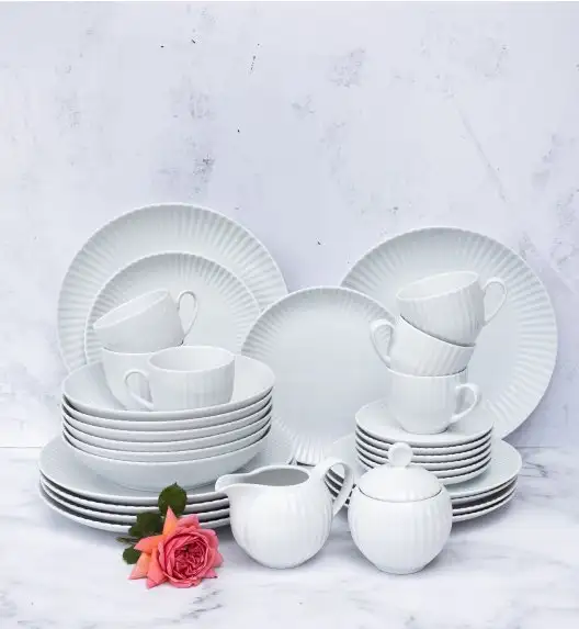 LUBIANA DAISY Serwis obiadowo - kawowy 18 osób / 94 elementy | biała porcelana