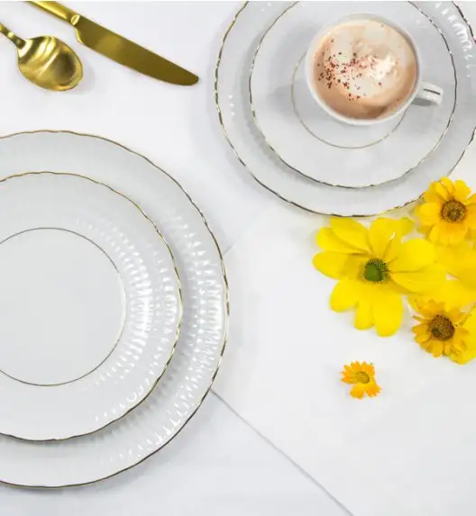 WYPRZEDAŻ! ĆMIELÓW SOFIA 3604 ZŁOTA LINIA Talerz obiadowy / porcelana