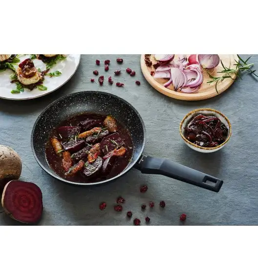 ZWIEGER FORTE Komplet garnków z pokrywkami 8 el /16, 18, 20, 24 cm + Patelnia 20, 24, 28 cm+ pokrywki silikonowe / aluminium