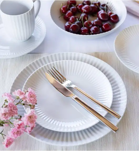 LUBIANA DAISY Serwis obiadowo - kawowy 12 osób / 88 elementów | biała porcelana