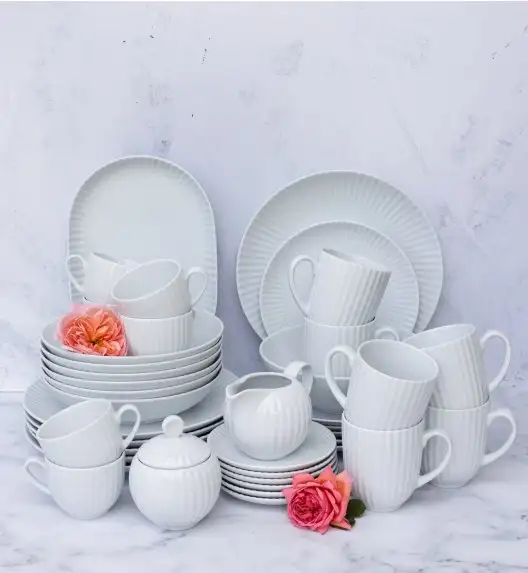 LUBIANA DAISY Serwis obiadowo - kawowy 12 osób / 88 elementów | biała porcelana