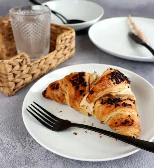 WYPRZEDAŻ! KAHLA K-A Komplet komplet 8 talerzy dla 4 osób / porcelana