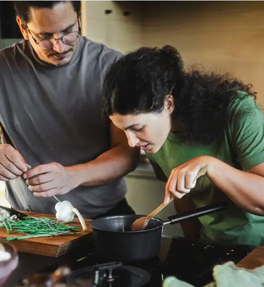 FISKARS HARD FACE 1075524 Rondel 1,8 l z pokrywką / powłoka Ceratec™ Superior