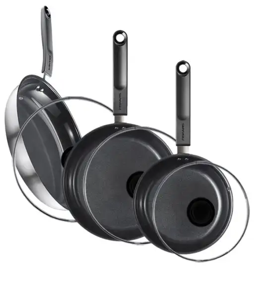FISKARS FUNCTIONAL FORM Komplet patelni 20, 24, 28 cm + pokrywki TADAR / powłoka Ceratec™