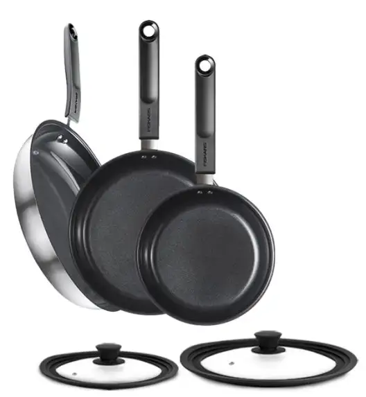 FISKARS FUNCTIONAL FORM Komplet patelni 20, 24, 28 cm + pokrywki silikonowe TADAR / powłoka Ceratec™