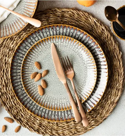 LUBIANA STONEWARE CERAMIKA / METEOR DESERT / Serwis obiadowy 72 elementy dla 24 osób / odcień piaskowo-niebieski