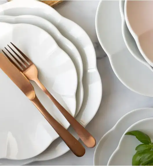 LUBIANA NAOMI Serwis obiadowy 6 osób / 18 elementów | biała porcelana