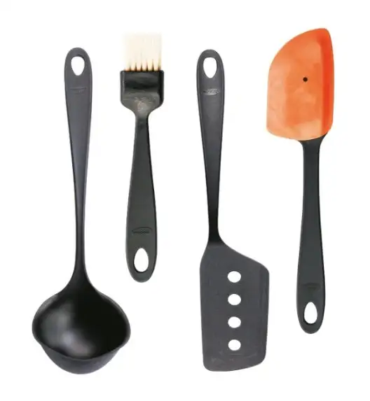 FISKARS ESSENTIAL Komplet 4 przyborów kuchennych / tworzywo sztuczne