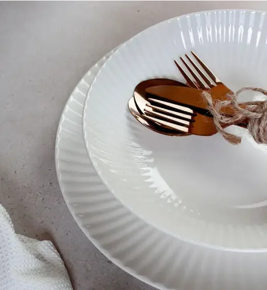 LUBIANA DAISY IVORY  Zestaw 4 talerzy: 2 Talerze głębokie i 2 Talerze deserowe / porcelana