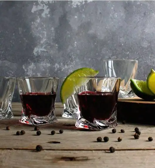 BOHEMIA QUADRO Komplet 6 kieliszków do likieru / nalewek / szkło kryształowe / CR93A500