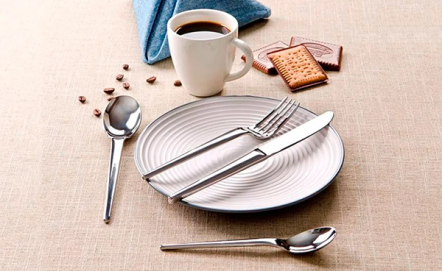 Rodzaje i zastosowanie sztućców Ambition, czyli co z czym się je