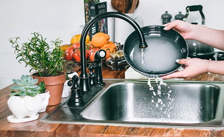 Jak czyścić porcelanę? Praktyczny poradnik