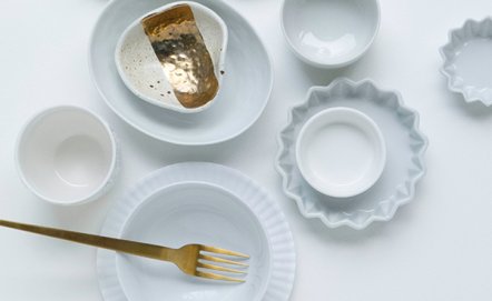 Jak prawidłowo nakryć do stołu? Poradnik krok po kroku