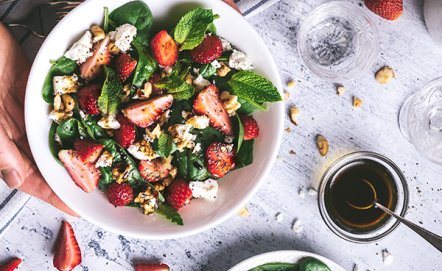 Szybkie i lekkie obiady na upalne dni. Poznaj kilka sprawdzonych przepisów