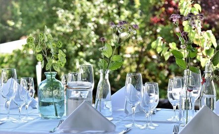 Aranżacja stołu na co dzień – poznaj ciekawe inspiracje!