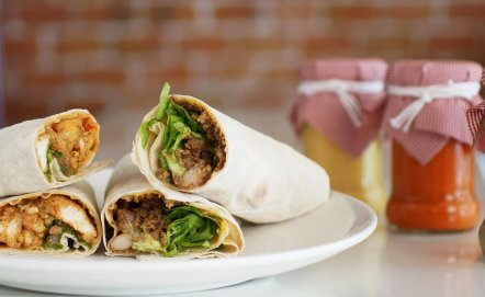 Burrito z kurczakiem i guacamole – przepis